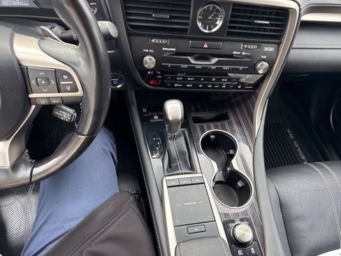 Used 2022 Lexus RX 450hL Luxury image 20