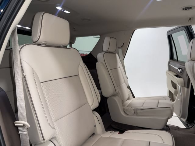 Used 2021 GMC Yukon Denali RWD image 20