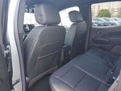 New 2026 Chevrolet Colorado Z71 image 14