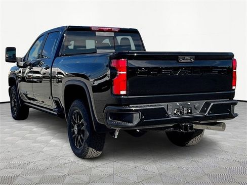 New 2026 Chevrolet Silverado 2500 High Country w/ Midnight Edition image 4