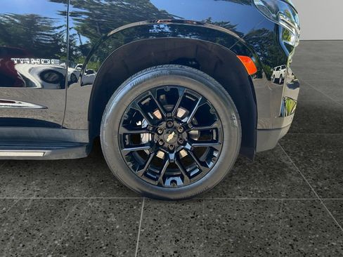 Used 2023 Chevrolet Tahoe LS image 9
