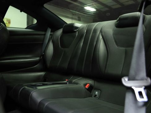 Used 2017 INFINITI Q60 Red Sport 400 image 35