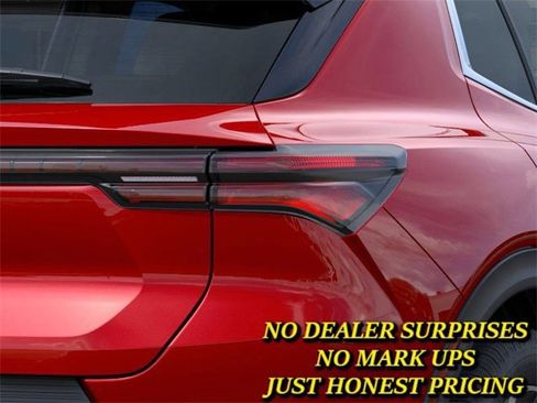 New 2026 Chevrolet Equinox EV LT image 11