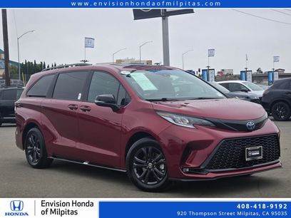 Used 2025 Toyota Sienna XSE