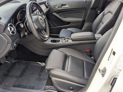Used 2020 Mercedes-Benz GLA 250 image 15