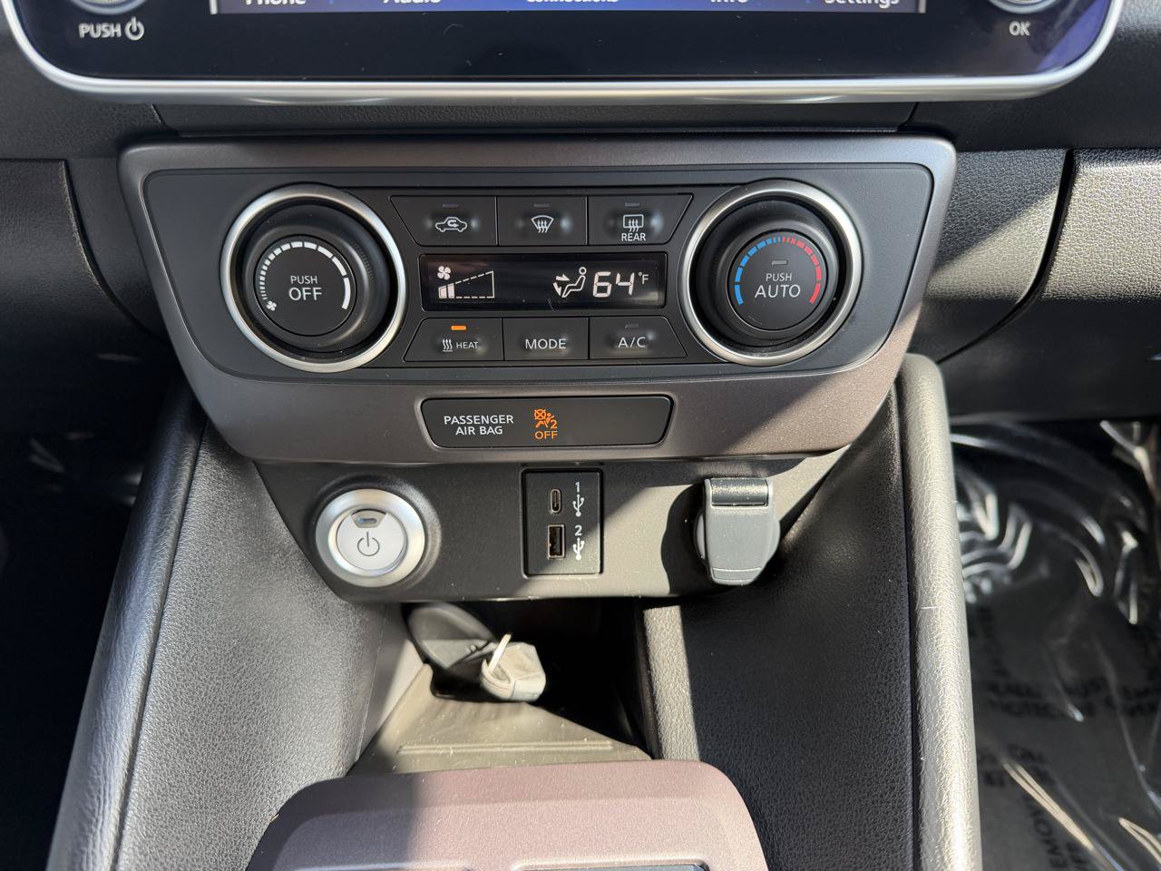Used 2025 Nissan Leaf S FWD image 14