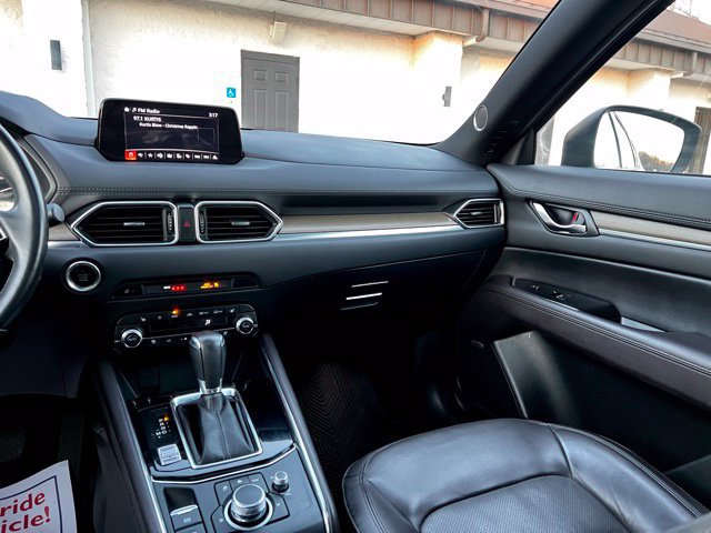 Used 2019 MAZDA CX-5 Signature AWD/4WD image 25