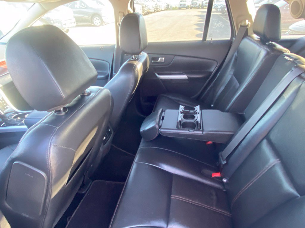 Used 2013 Ford Edge Limited AWD/4WD image 4
