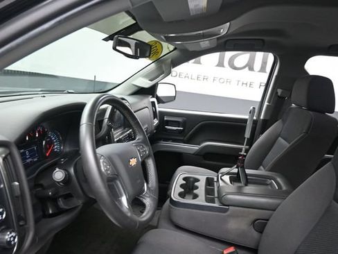 Used 2018 Chevrolet Silverado 1500 LT w/ Midnight Edition AWD/4WD image 14