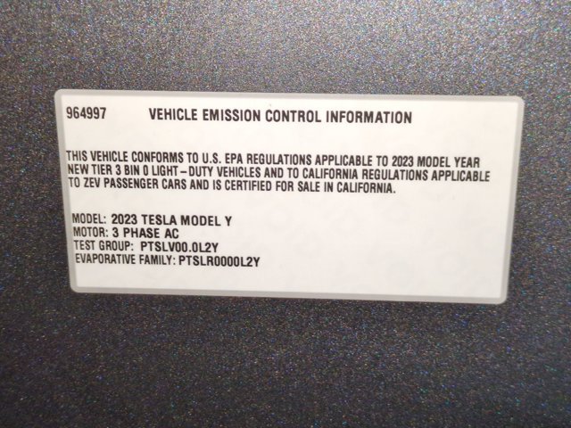 Used 2023 Tesla Model Y Long Range AWD/4WD image 26