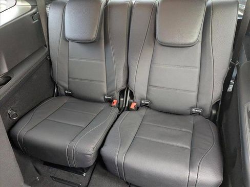 New 2025 Mercedes-Benz GLS 580 4MATIC image 16