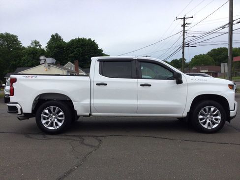 Used 2019 Chevrolet Silverado 1500 Custom w/ Custom Value Package AWD/4WD image 7