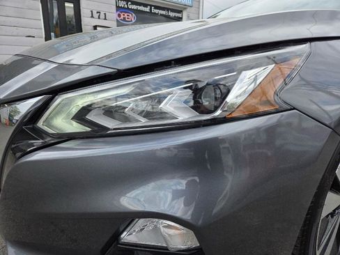 Used 2020 Nissan Altima 2.5 SL AWD/4WD image 28