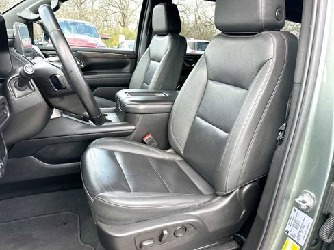 Used 2024 Chevrolet Tahoe LT image 17