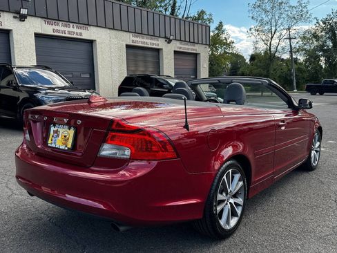 Used 2011 Volvo C70 T5 w/ Climate Pkg FWD image 6