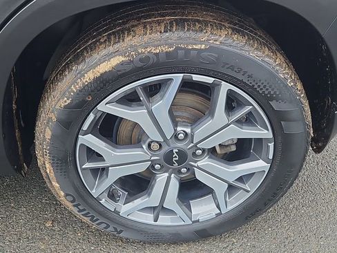 Used 2022 Kia Seltos EX image 8