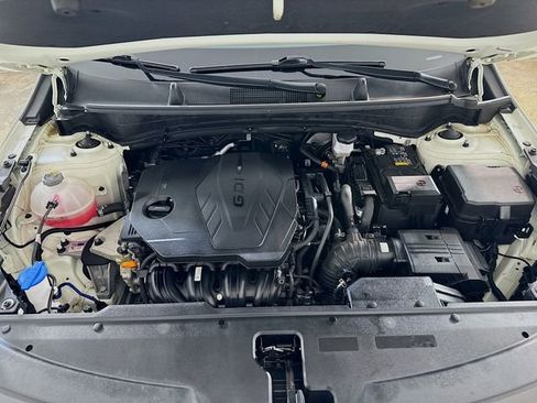 Used 2023 Kia Sportage LX image 27