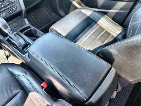 Used 2018 Ford Escape SEL FWD image 21