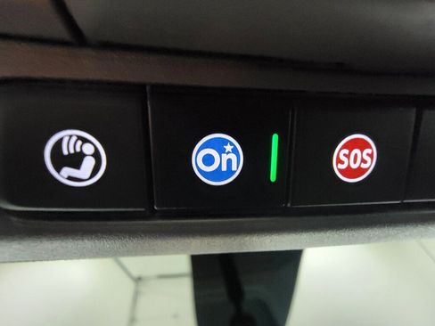 Used 2019 Chevrolet Silverado 1500 Custom Trail Boss w/ Custom Convenience Package image 27