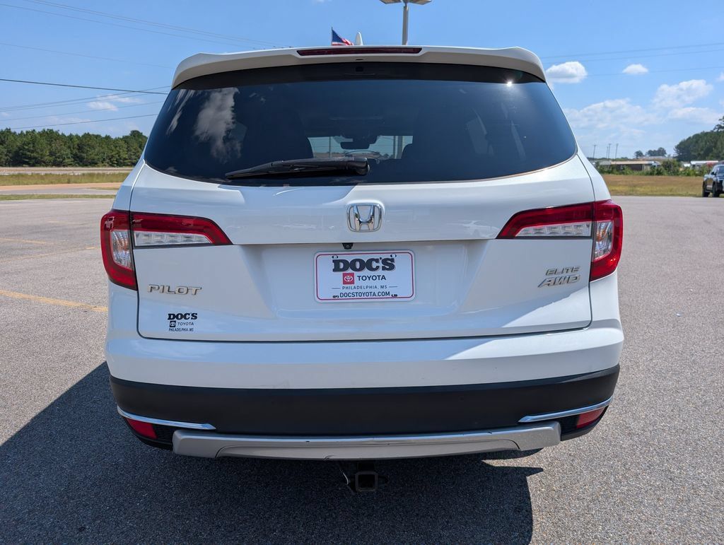 Used 2021 Honda Pilot Elite image 4