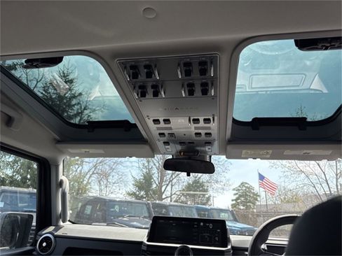 New 2025 INEOS Grenadier Fieldmaster Edition image 24