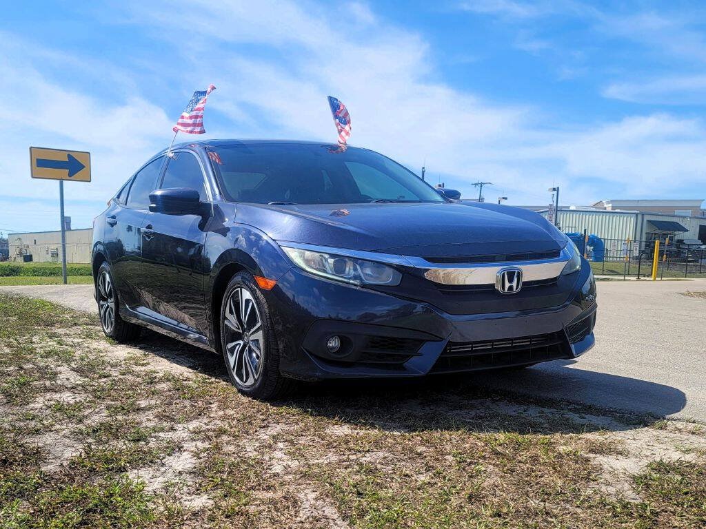 Used 2017 Honda Civic EX image 3
