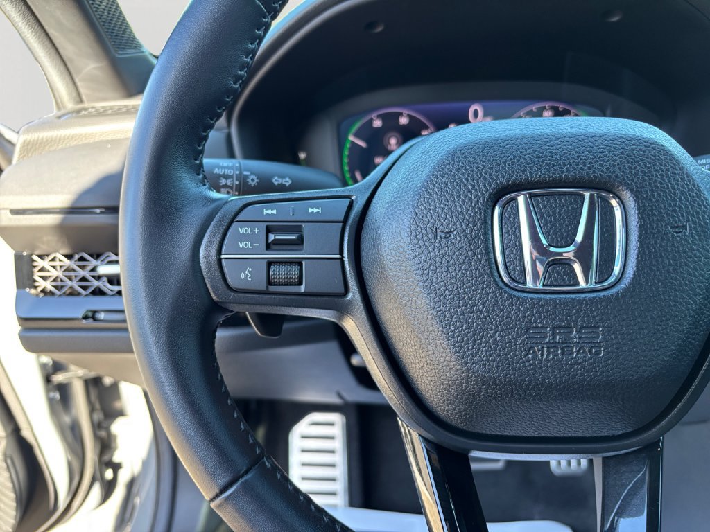 Used 2025 Honda Accord Sport image 21