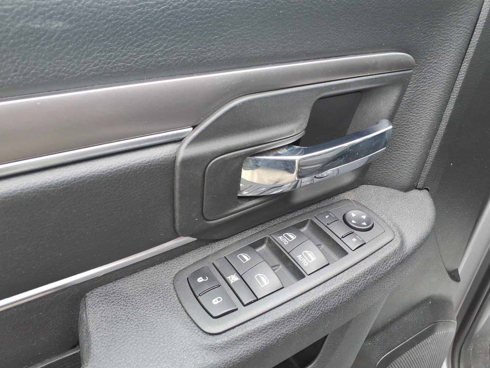 Used 2023 RAM 1500 Warlock w/ Electronics Group AWD/4WD image 8