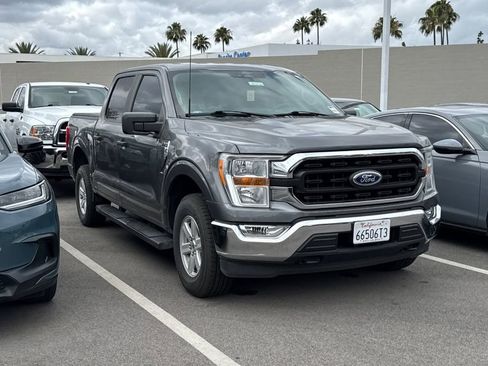Used 2022 Ford F150 XLT AWD/4WD image 2