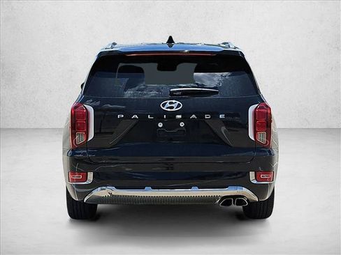 Used 2022 Hyundai Palisade Calligraphy FWD image 6