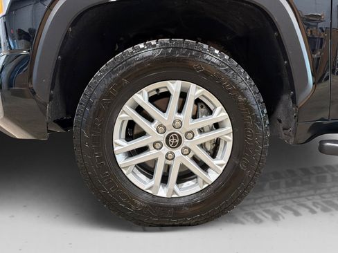 Used 2022 Toyota Tundra SR5 AWD/4WD image 49