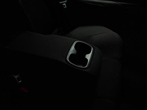 Used 2022 Toyota Corolla SE w/ Carpet Mat Package (TMS) FWD image 12