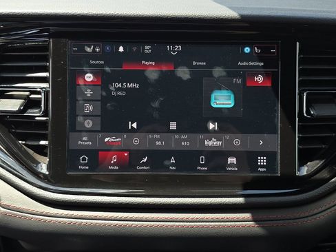 Used 2025 Dodge Durango R/T AWD/4WD image 19