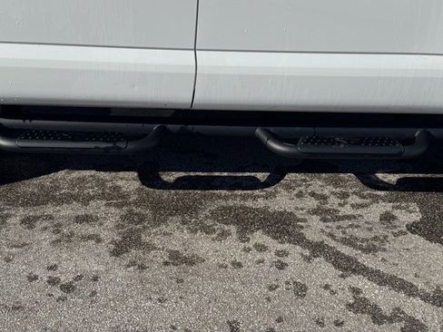 Used 2021 Nissan Titan PRO-4X w/ Pro-4x Utility Package image 6