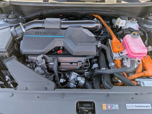 Used 2023 Kia Sportage EX image 23