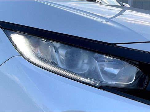 Used 2019 Honda Civic EX image 31