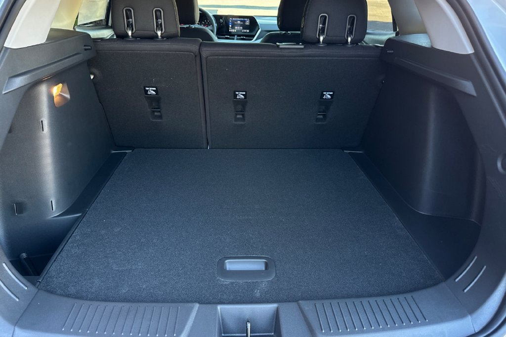New 2026 Chevrolet Trax LS FWD image 15