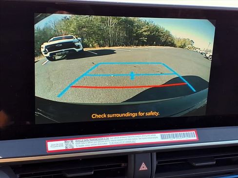 Certified 2025 Toyota Prius Limited image 19