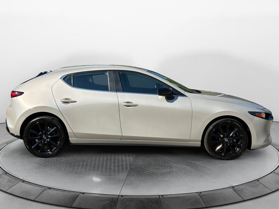 Used 2025 MAZDA MAZDA3 s Sport FWD image 8