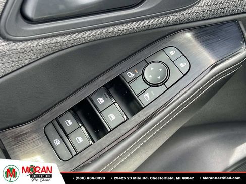 Used 2022 Nissan Rogue S AWD/4WD image 15