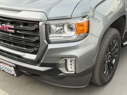 Used 2022 GMC Canyon Elevation w/ Elevation Premium Package AWD/4WD image 3