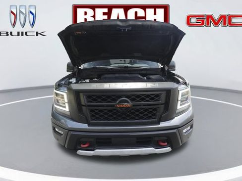 Used 2021 Nissan Titan PRO-4X w/ Pro-4x Convenience Package AWD/4WD image 9