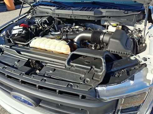 Certified 2023 Ford F150 Lariat w/ Equipment Group 502A High AWD/4WD image 33