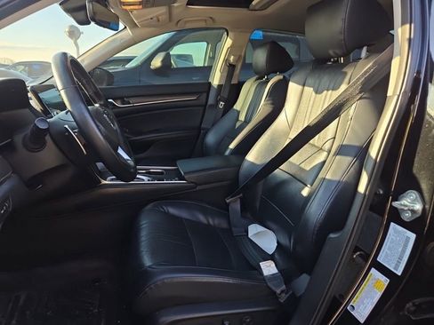 Used 2018 Honda Accord EX-L image 11