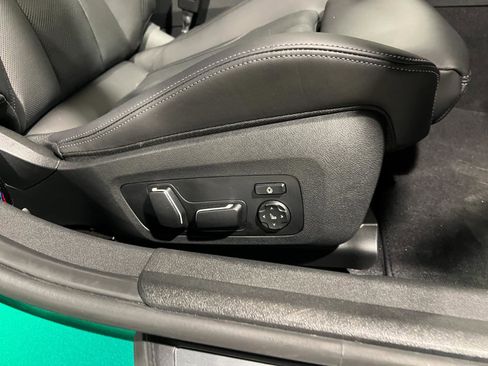 Used 2025 BMW M3 Competition image 44