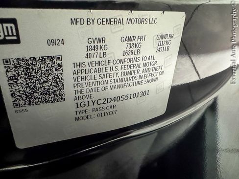 Certified 2025 Chevrolet Corvette Stingray Premium Cpe w/ Z51 Performance Package image 31