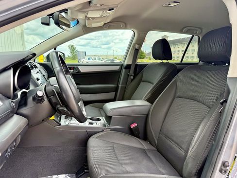Used 2018 Subaru Outback 2.5i Premium AWD/4WD image 11