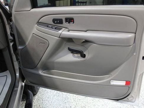 Used 2007 GMC Sierra 2500 SLT w/ Heavy-Duty Power Package image 20