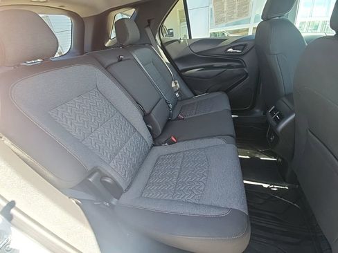 Used 2024 Chevrolet Equinox LT AWD/4WD image 24
