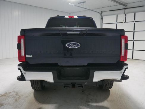 Certified 2024 Ford F250 Lariat w/ Chrome Package image 6